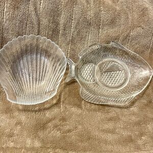 Glass Shell and Fish w/cocktail sauce insert Decorative Set